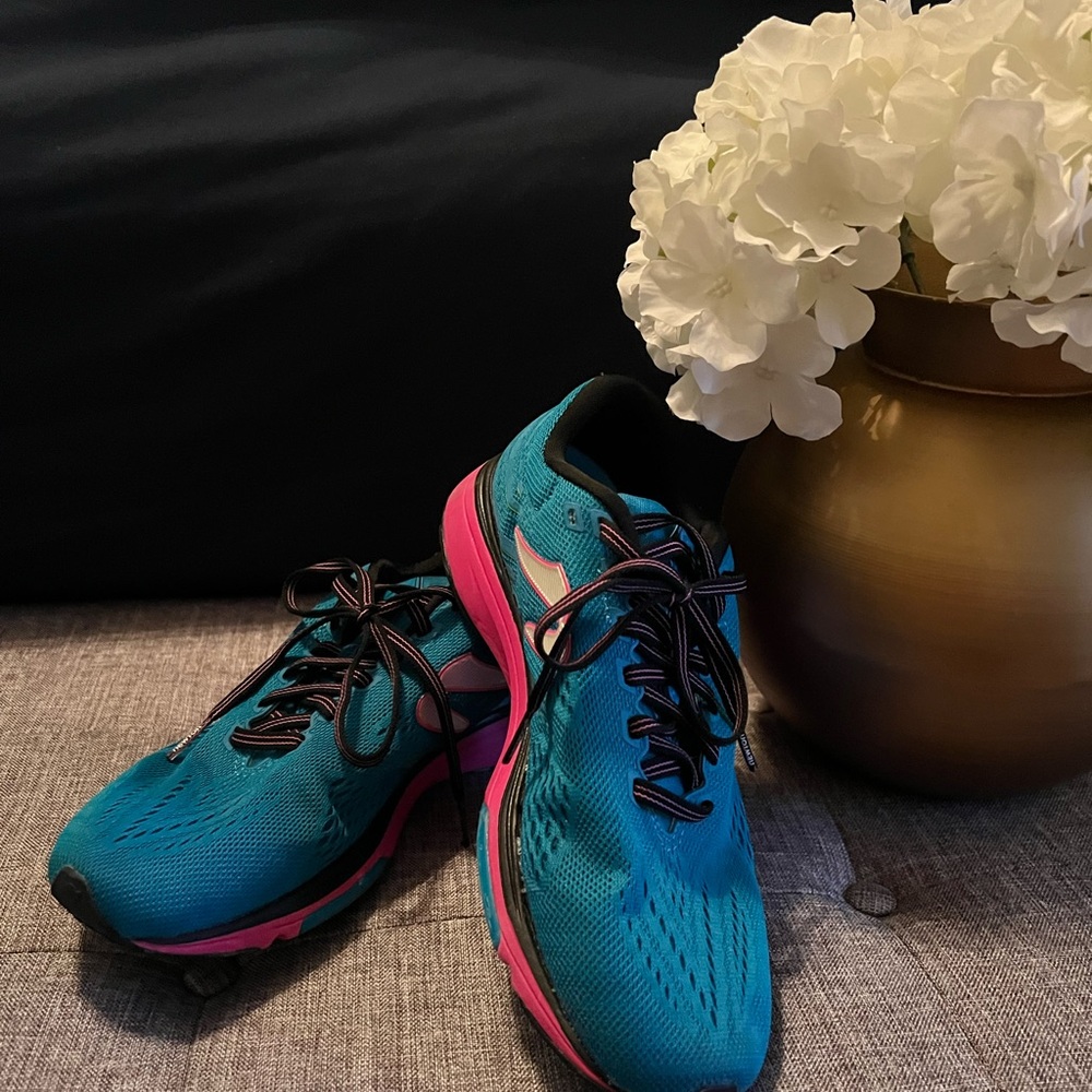 Newton Tênis Shoes